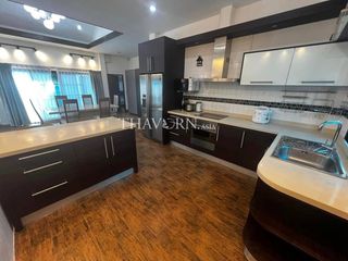 For sale 3 bed house in Huay Yai, Pattaya