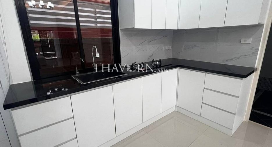 For sale 3 bed house in Bang Lamung, Chonburi