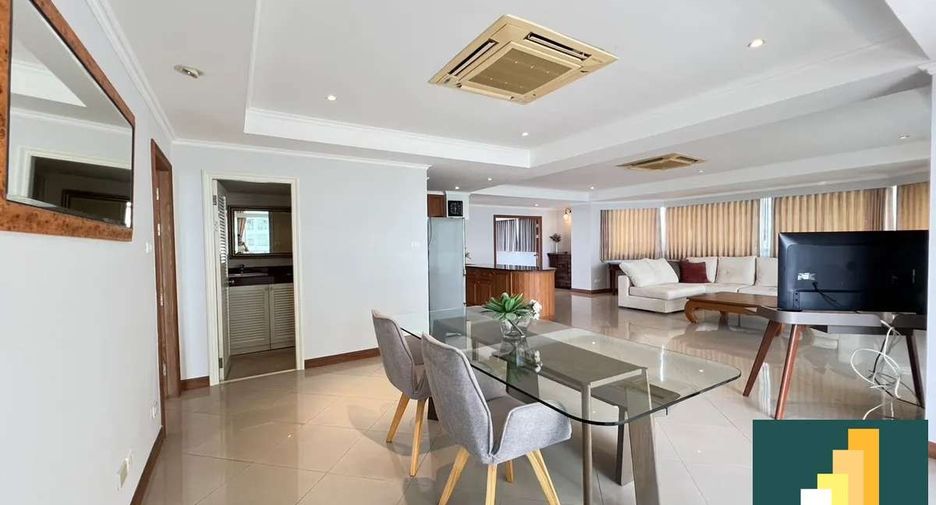 À vendre 2 chambres condo à Pratumnak, Pattaya