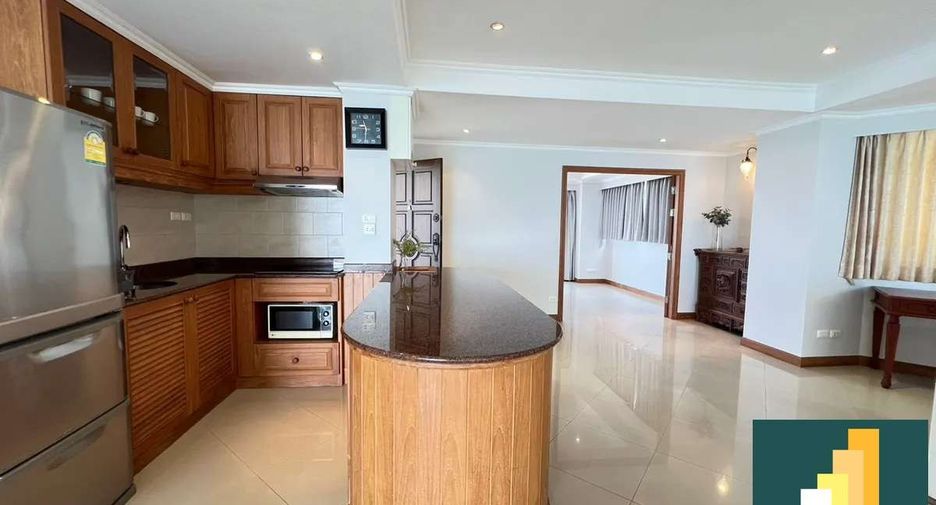À vendre 2 chambres condo à Pratumnak, Pattaya