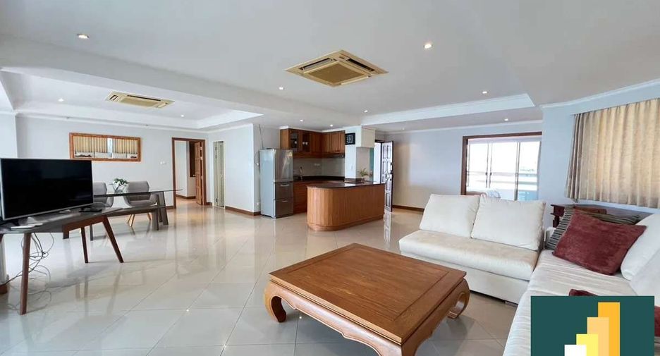 À vendre 2 chambres condo à Pratumnak, Pattaya