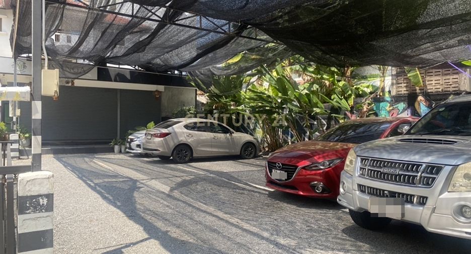For rent and for sale land in Din Daeng, Bangkok