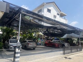 For sale and for rent land in Din Daeng, Bangkok