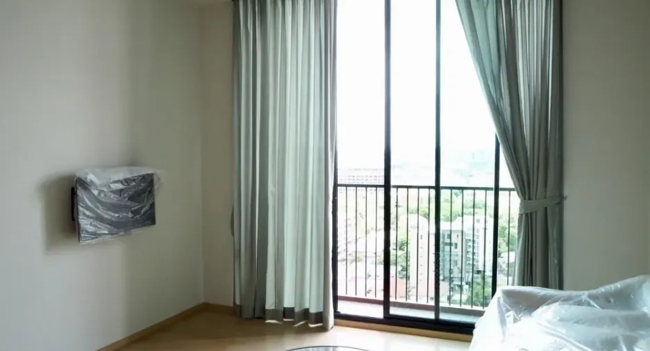 For rent 1 bed condo in Phaya Thai, Bangkok