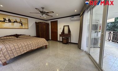 For sale 2 Beds condo in South Pattaya, Pattaya