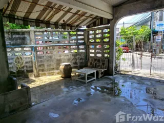 For rent 5 bed townhouse in Mueang Songkhla, Songkhla