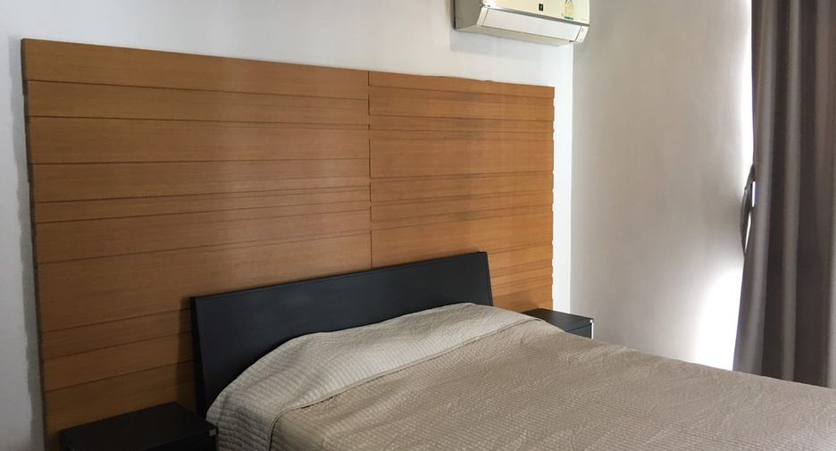 À vendre 3 chambres condo à Watthana, Bangkok