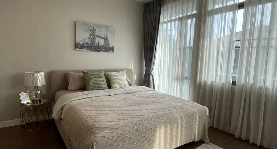 For rent 4 bedrooms house in Bang Kapi, Bangkok
