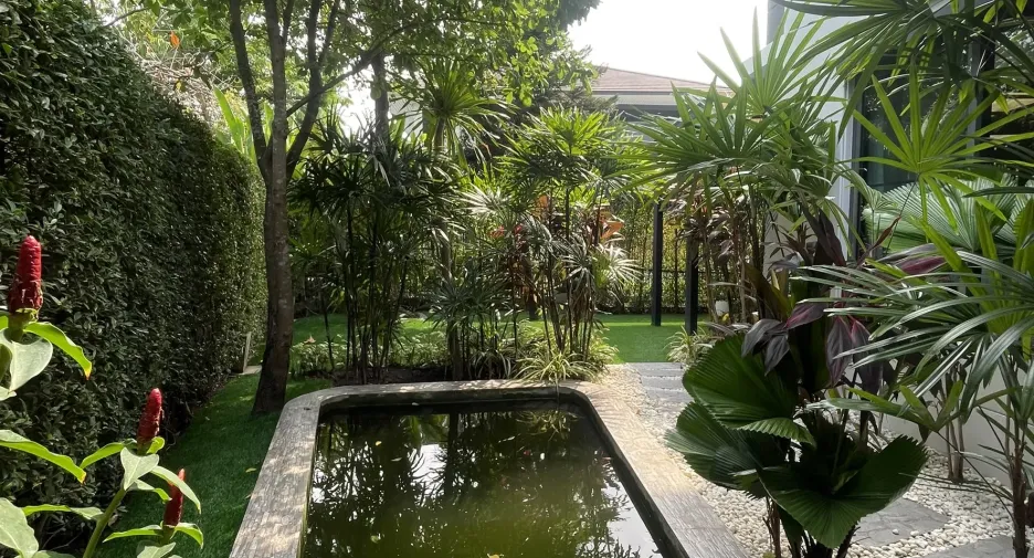 For rent 4 bedrooms house in Bang Kapi, Bangkok