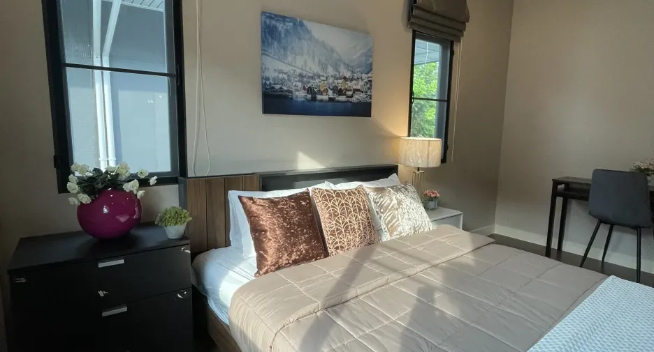For rent 4 bedrooms house in Bang Kapi, Bangkok