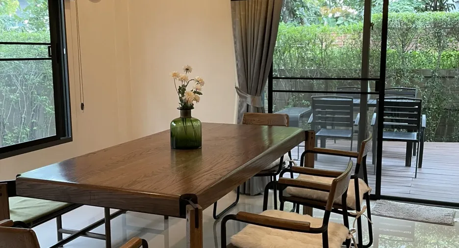 For rent 4 bedrooms house in Bang Kapi, Bangkok
