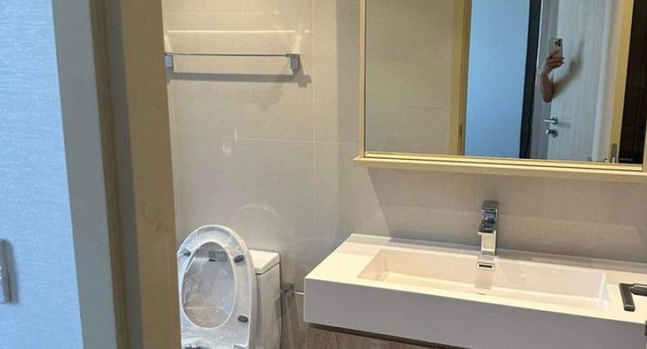 For rent 2 Beds condo in Watthana, Bangkok