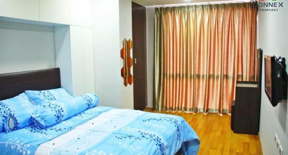 For rent 2 bed condo in Phaya Thai, Bangkok