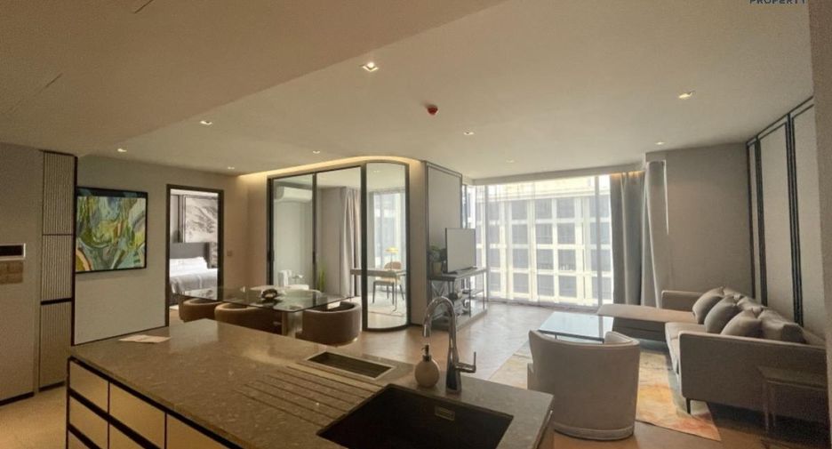 For rent 2 bed condo in Watthana, Bangkok