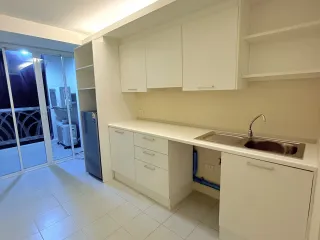 For sale 1 bed condo in Wang Thonglang, Bangkok
