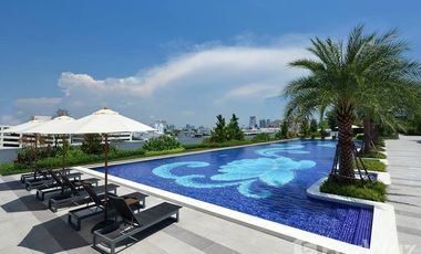 For sale 2 bed condo in Huai Khwang, Bangkok