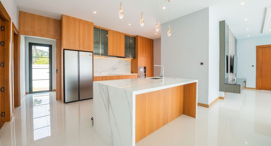 Casa en venta de 3 habitaciones en Bang Lamung, Chonburi