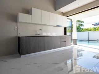 For sale 4 bed villa in Thalang, Phuket