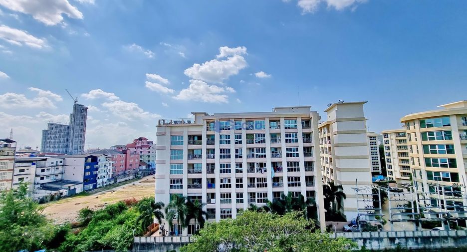 For rent 2 Beds condo in South Pattaya, Pattaya