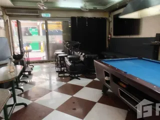 For sale 3 bed retail Space in Pratumnak, Pattaya