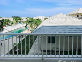 For sale 3 bed townhouse in Hua Hin, Prachuap Khiri Khan
