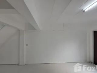 For sale 4 bed retail Space in Mueang Nonthaburi, Nonthaburi