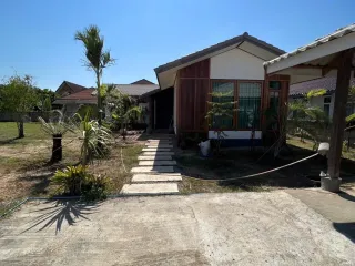 For rent 2 bed house in Mae Sot, Tak