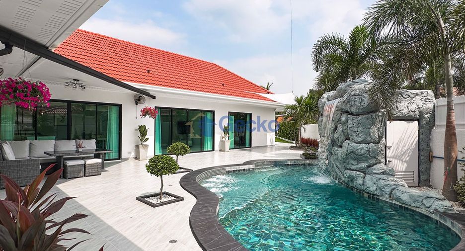 For sale 4 bed house in Bang Lamung, Chonburi