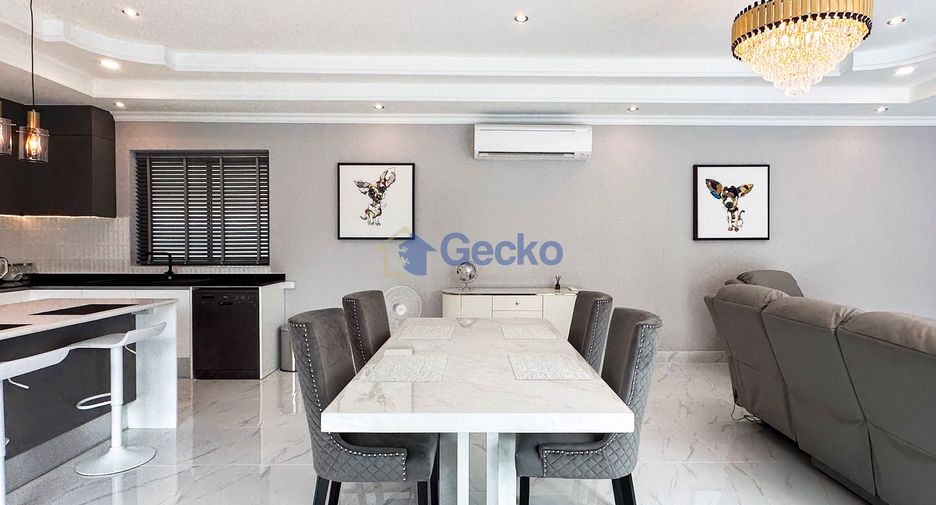 For sale 4 bed house in Bang Lamung, Chonburi