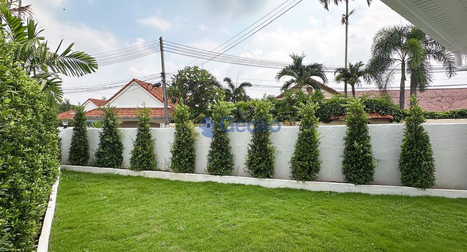 For sale 4 bed house in Bang Lamung, Chonburi