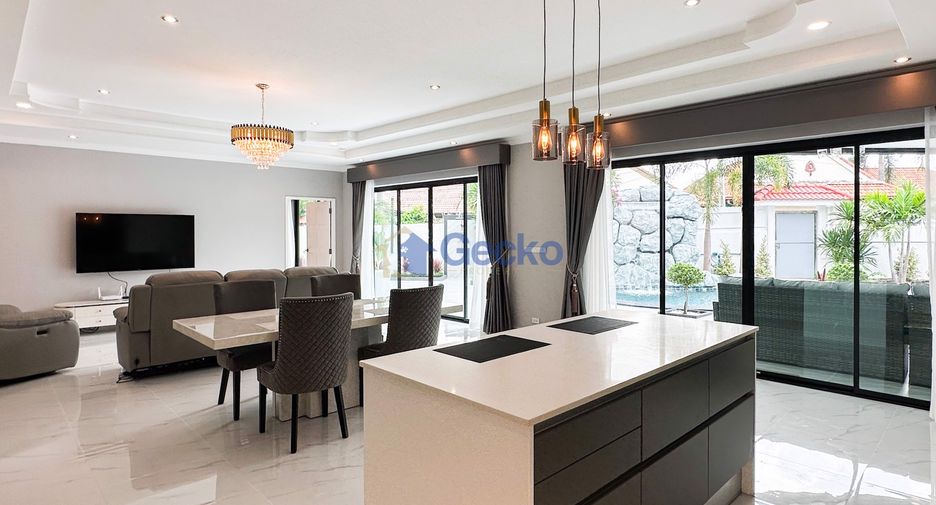 For sale 4 bed house in Bang Lamung, Chonburi