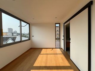 For rent 3 bed office in Chatuchak, Bangkok