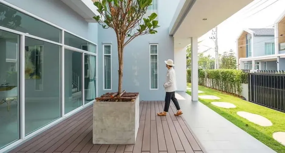 For sale 4 bedrooms house in Lam Luk Ka, Pathum Thani