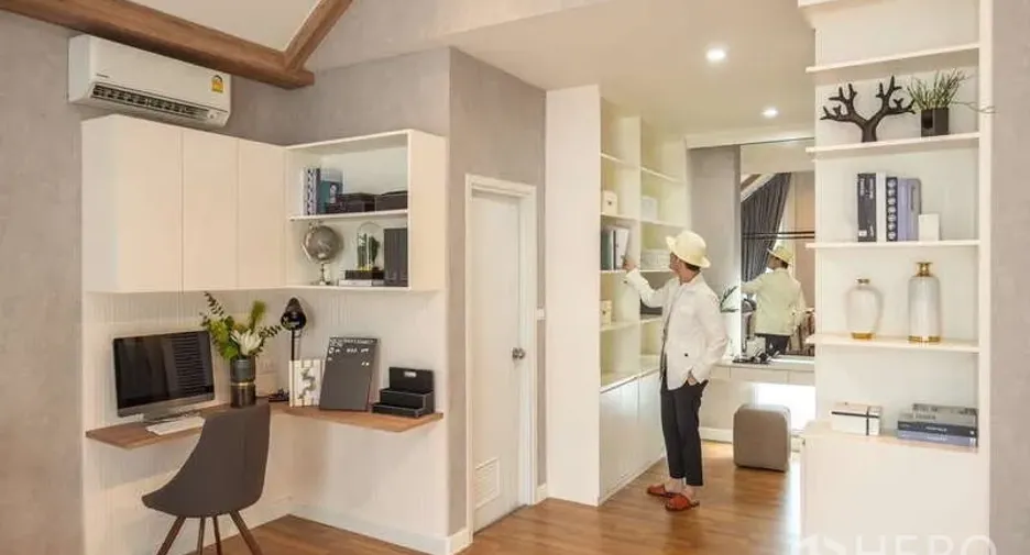 For sale 4 bedrooms house in Lam Luk Ka, Pathum Thani