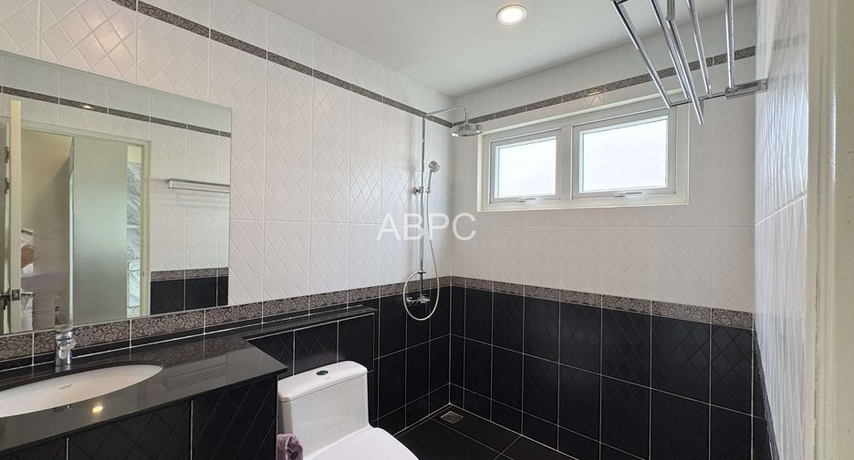 Casa en venta de 3 habitaciones 
