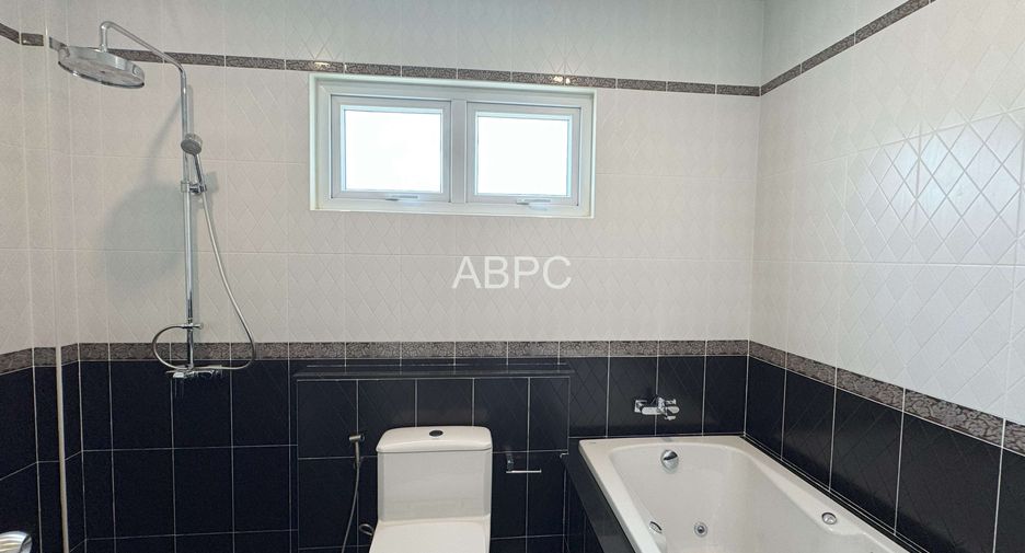 Casa en venta de 3 habitaciones 