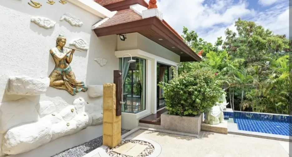 For rent 3 bed villa in Mueang Phuket, Phuket