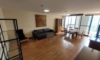 For rent 2 bed condo in Watthana, Bangkok
