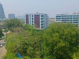 For sale 2 bed condo in Hua Hin, Prachuap Khiri Khan