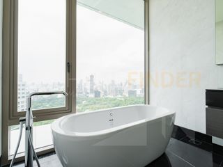For sale 4 Beds house in Sathon, Bangkok