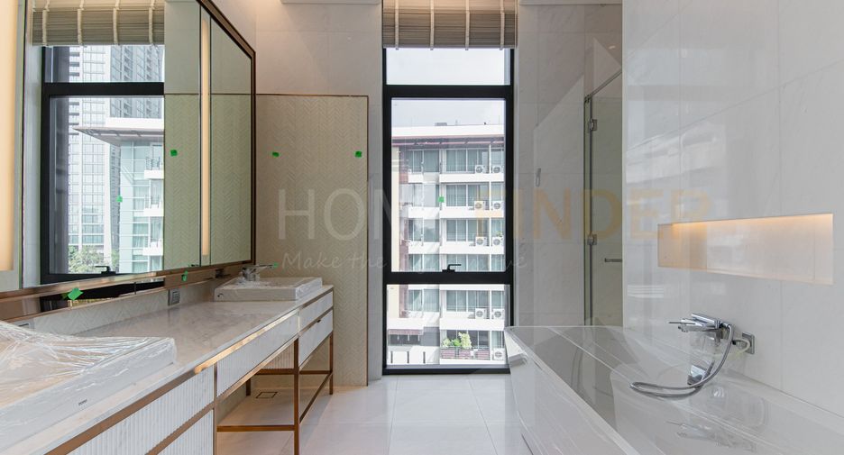 For sale 3 Beds house in Pathum Wan, Bangkok