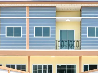 For sale 4 bed townhouse in Krathum Baen, Samut Sakhon