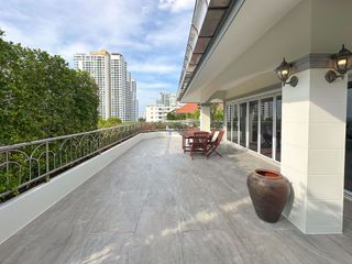 For sale 4 Beds condo in Bang Lamung, Chonburi