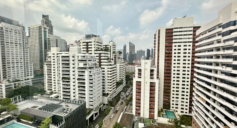 For sale 1 bed condo in Watthana, Bangkok