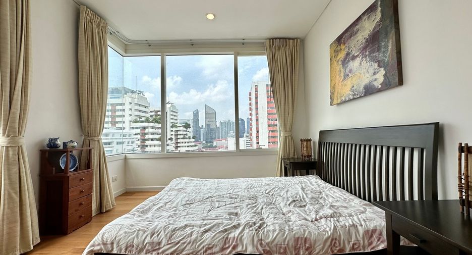 For sale 1 bed condo in Watthana, Bangkok