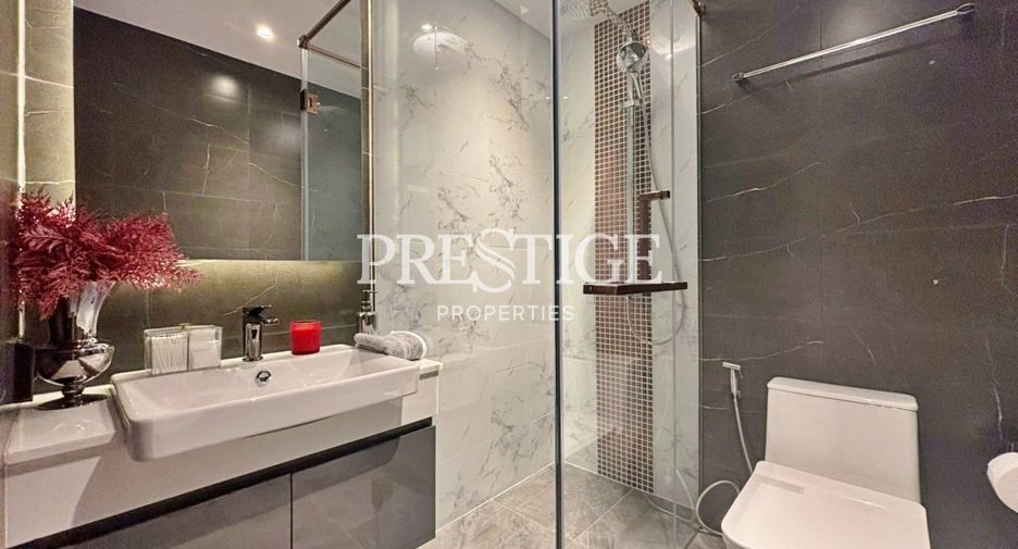 À vendre 2 chambres condo à Jomtien, Pattaya