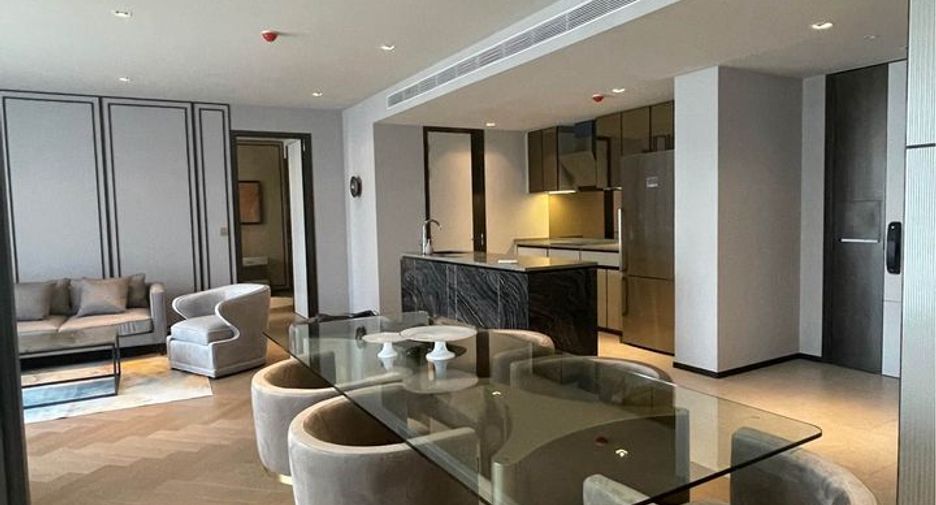 For rent 2 bed condo in Watthana, Bangkok