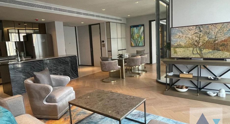 For rent 2 bed condo in Watthana, Bangkok