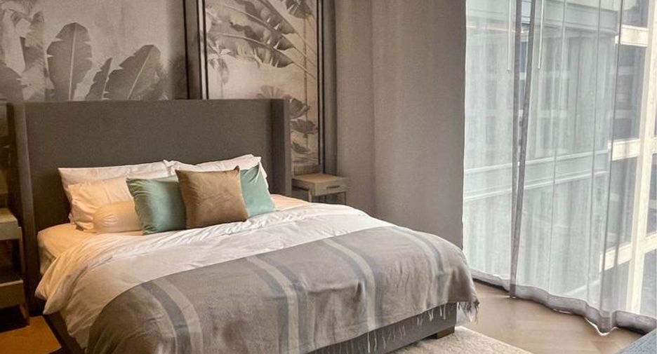 For rent 2 bed condo in Watthana, Bangkok