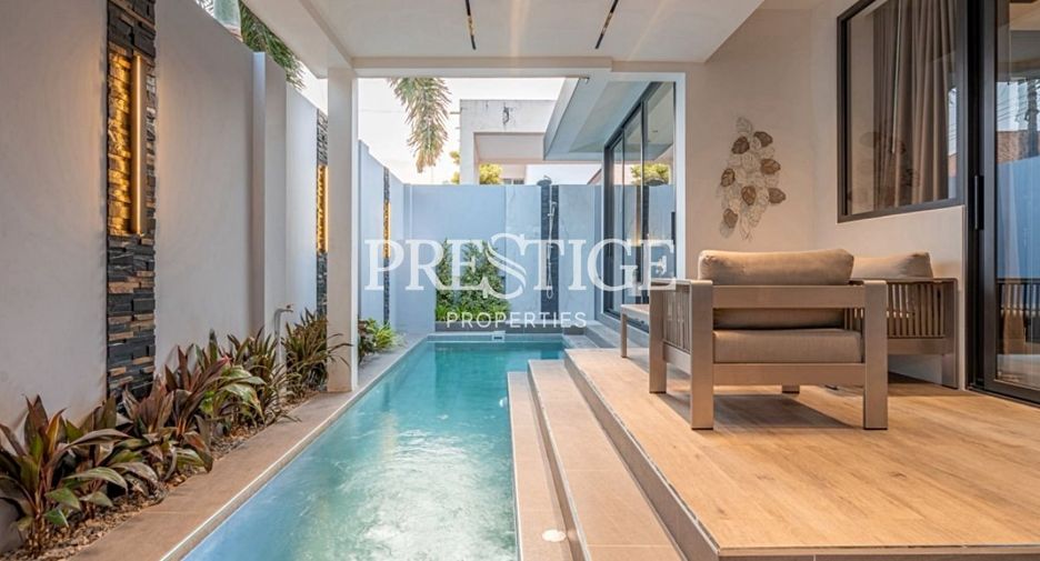 For sale 4 bedrooms house in Bang Lamung, Chonburi